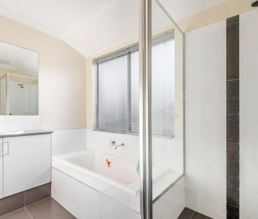 Beautiful family home in great location - Photo 6