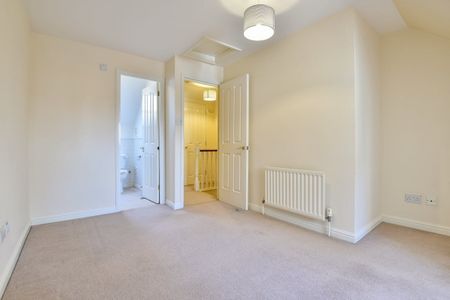 3 bedroom terraced house to rent - Photo 3