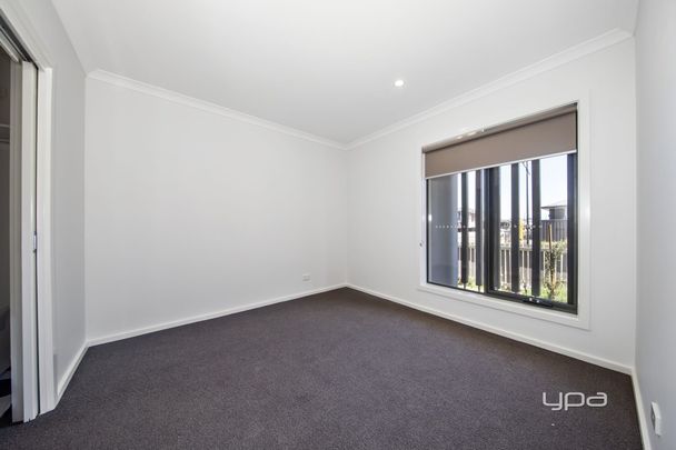 75 Fuchsia Drive, Rockbank - Photo 1