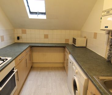 £850 PCM, One Bedroom Second Floor Flat in Penarth Road, Grangetown... - Photo 4