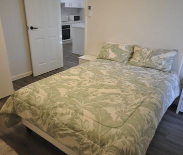 STYLISH UNIT - Furnished 1x1 Close to CBD - Photo 3