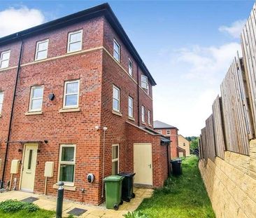 Burnby Close, Leeds, West Yorkshire, LS14 - Photo 3