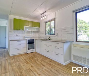 Renovated Home In Quiet Col-de-Sac - Photo 6