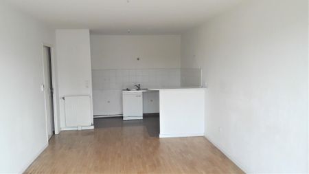 location Appartement T3 DE 59.39m² À MORANGIS - Photo 2