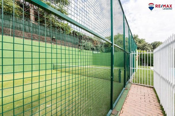 Villafranca del Castillo, Villafranca del Castillo, Community of Madrid 28692 - Photo 1