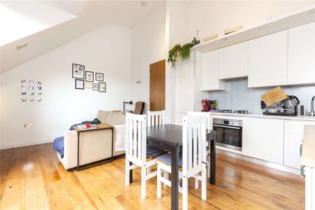 Archway Road, London, N6 5AU - Photo 3