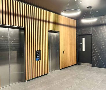 Near New 0ne bedroom fully furnished modern Apart - Photo 1