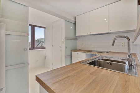 Gerenoveerde studio op derde verdieping centrum Antwerpen - Photo 5