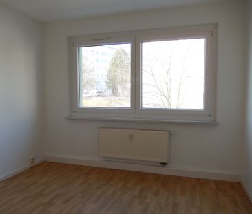 3-Raum-Wohnung mit Balkon und Aufzug - Photo 3