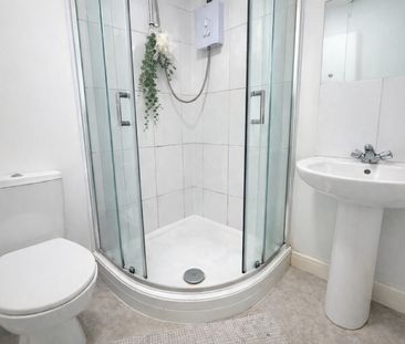 Connaught Road, Roath - Photo 5