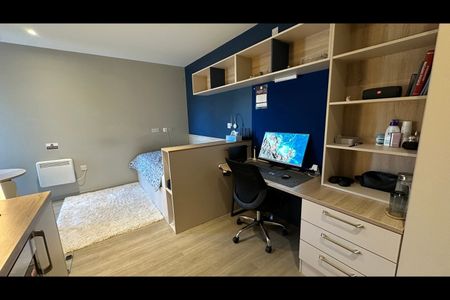 Studio Flat, London Road, EH7 - Photo 2