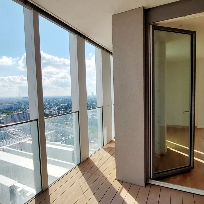 Modernes Wohnen mit Pool & Sauna – TOWER HOMES - Photo 1