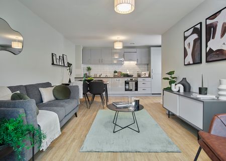 2 bedroom apartment - Photo 2