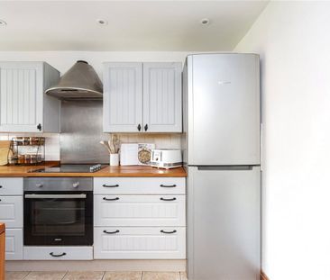 2 bedroom house to rent - Photo 2