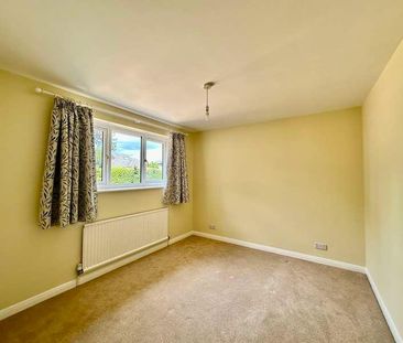 Hillview Road, Hythe, SO45 - Photo 3