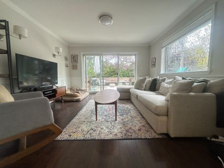 For Lease - 3 Canfield Place, Toronto, Ontario - Photo 2