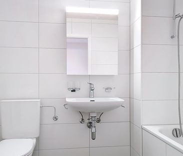 Bel appartement lumineux de 3.5 pièces rénové au 4ème étage avec as... - Photo 6