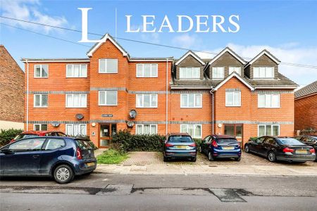 1 bedroom flat to rent - Photo 4