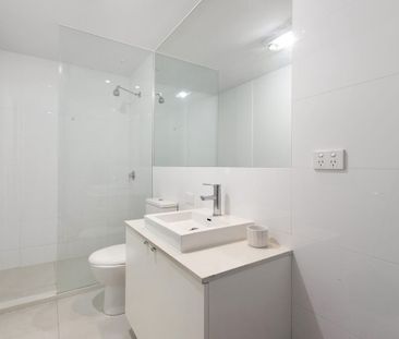 206/126 Chapel Street, St Kilda VIC 3182 - Apartment For Rent | Domain - Photo 5