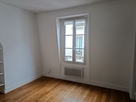 Appartement Paris 2 pièce(s) 31.97 m2 - Photo 2