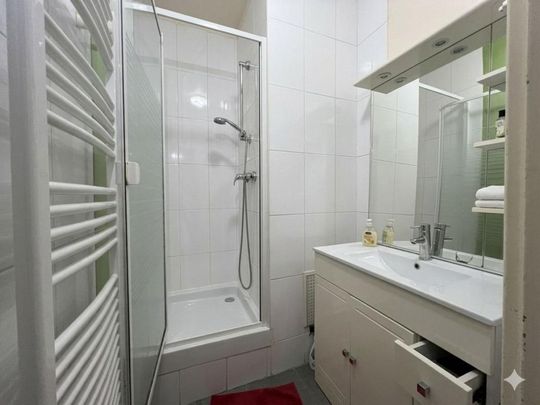 Location Appartement 2 pièces 32m² NIMES 30000 - Photo 1