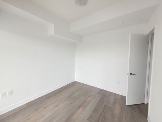 For Lease - 60 Honeycrisp Crescent Unit# 909, Vaughan, Ontario - Photo 1