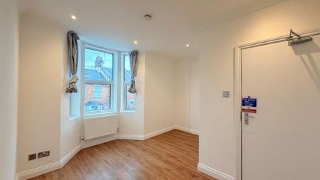 5 bedroom house to rent - Photo 3