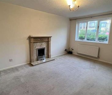 Stoneleigh Court, Shelley, Huddersfield, HD8 - Photo 1