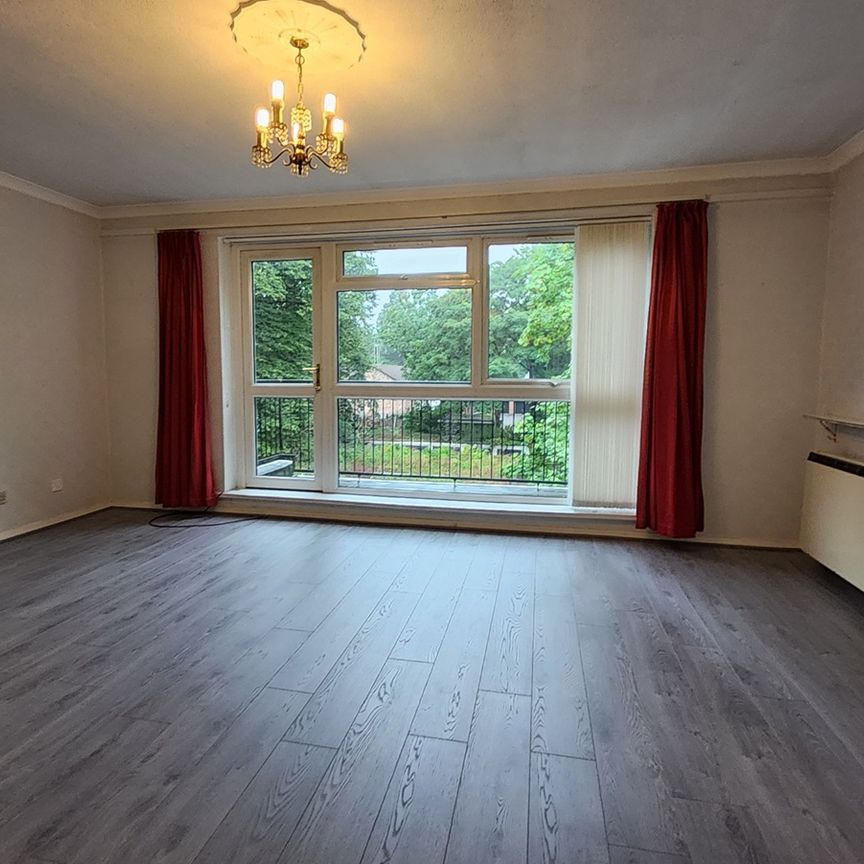 2 Bed Flat, Milton Court, M7 - Photo 1