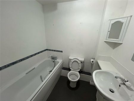 2 bedroom apartment to rent - Photo 2