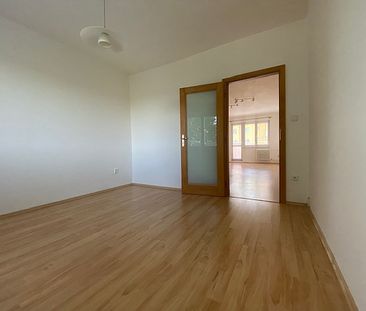 Pronájem bytu 2+1 54 m² - Photo 1