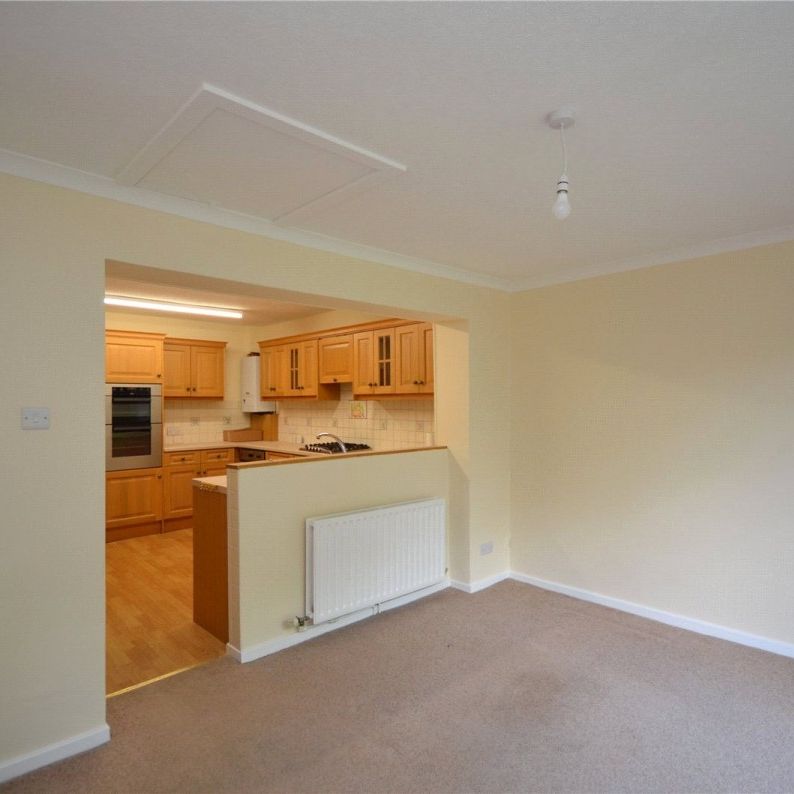Priory Way, Mirfield, West Yorkshire, WF14 - Photo 1