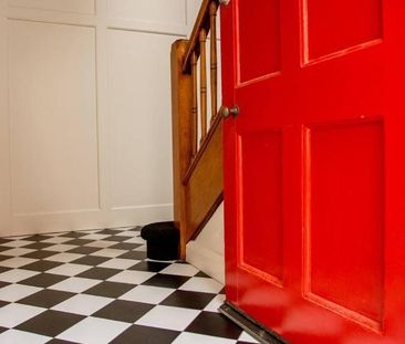 Unique 2 Bedroom on Winton’s main street! - Photo 1