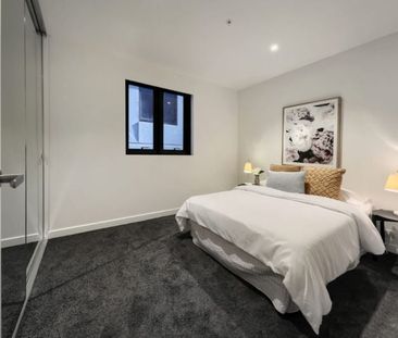 2-BED 1-BATH, 1-CAR, NOT FURNISHED - Photo 3