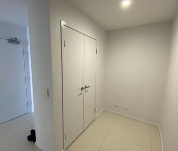 18/42 Sanders Street, Upper Mount Gravatt, Qld 4122 - Photo 3