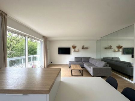 Location Appartement 3 pièces 86m² - Photo 5