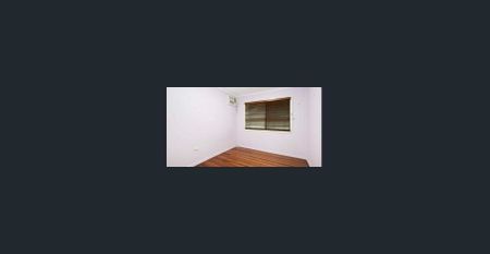 Unique Layout in Quiet Street - Photo 3