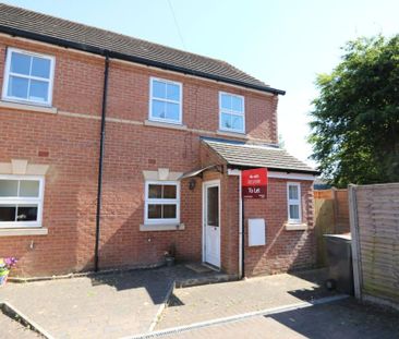 2 bedroom terraced house to rent - Photo 2