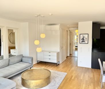 Möbliert! Das Herzstück - von der Sonne geküsst! Große 2 Zimmerwohn... - Photo 4