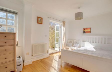 3 bedroom terraced house to rent - Photo 4