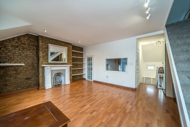 Poynders Road, Balham, SW4, London - Photo 1