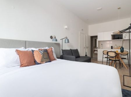 Travessa Convento das Bernardas, Lisbon, Lisbon 1200-638 - Photo 5