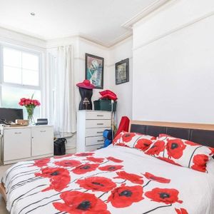 Cavendish Road, SW12 0PQ, London - Photo 2