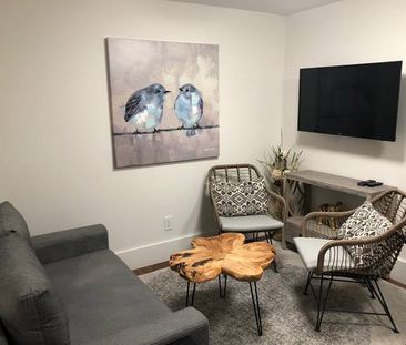 STUDIO FULLY FURNISHED BY COMMERICAL DR - Photo 1