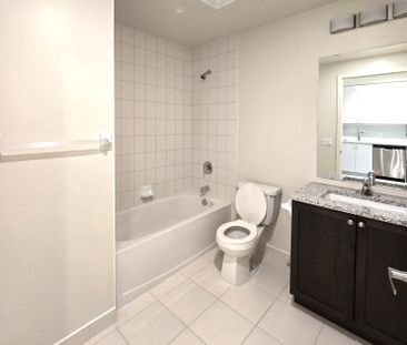 For Lease - 38 Annie Craig Drive Unit# 409, Toronto, Ontario - Photo 3