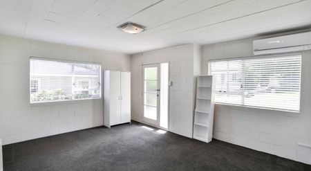 KINGSLAND CUTIE - Photo 3