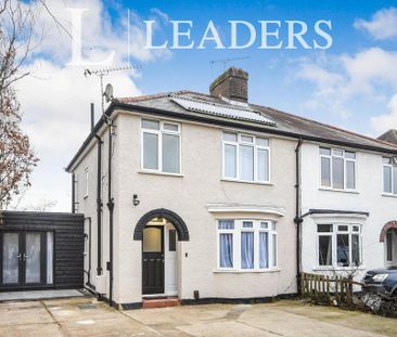 1 bedroom in a house share to rent - Photo 1