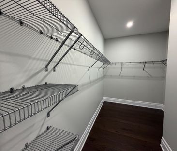 For Lease - 4 Lyle Way Unit# UPPER PORTION, Brampton, Ontario - Photo 4