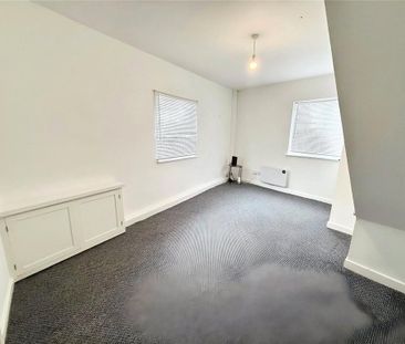 2 bedroom end of terrace house to rent - Photo 6