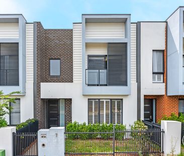 Spacious 4-Bedroom Family Home for Rent - Photo 2